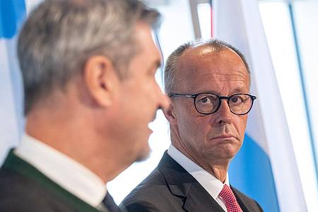 Peter Kneffel/dpa | Zu der Richterwahl äußerte sich der Kanzler bei einem Besuch auf der Zugspitze.