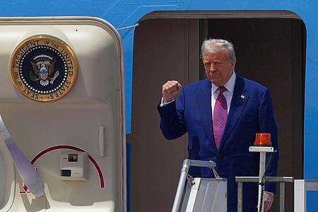 Alex Brandon/AP/dpa | Trump kündigte auf seiner Nahostreise an, alle Sanktionen gegen Syrien aufzuheben. (Archivbild)