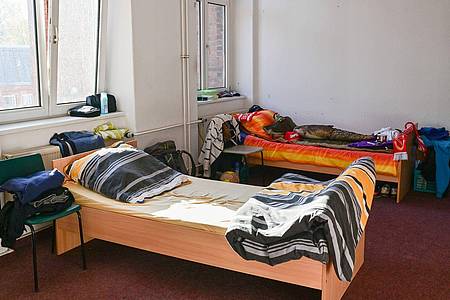 Patrick Pleul/dpa-Zentralbild/dpa | In Deutschland gibt es fast eine halbe Million untergebrachte Wohnungslose. (Symbolbild)