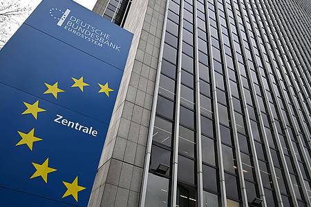 Arne Dedert/dpa | Bundesbank macht regelmäßig Vorschläge zum Thema Rente (Archivbild)