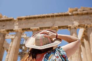 Socrates Baltagiannis/ | Trotz Hitze: Ein Besuch auf der Akropolis lockt immer.