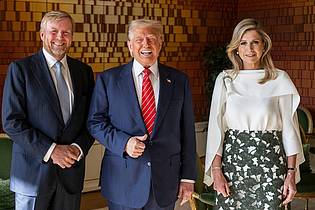 Frank van Beek/Pool ANP/AP/dpa | Nach dem gemeinsamen Dinner frühstückte Donald Trump auch mit dem Königspaar.
