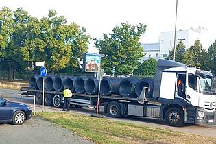 Bei den Kontrollen wurde auch dieser Lastwagen überprüft.
Foto: Polizei Minden-Lübbecke