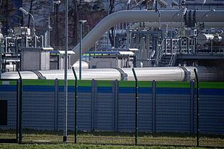 Die Hoffnung auf baldige Gaslieferungen aus Russland durch die Ostsee-Pipeline Nord Stream 2 hat sich zerschlagen. Foto: Stefan Sauer/dpa