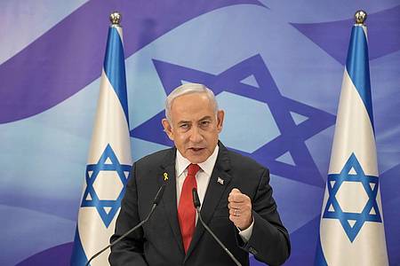 Maya Alleruzzo/AP/dpa | Israels Regierungschef Netanjahu warnt den Iran. (Archivbild)