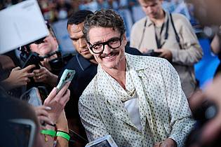 Annette Riedl/dpa | Pedro Pascal spielt im neuen Marvel-Film «The Fantastic Four ? First Steps» den Superhelden Reed Richards, auch bekannt als «Mister Fantastic». (Archivbild)