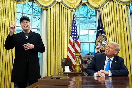 Alex Brandon/AP/dpa | Ende einer besonderen Allianz: Elon Musk und US-Präsident Donald Trump gehen nach einem Streit um die Haushaltspolitik getrennte Wege. (Archiv)