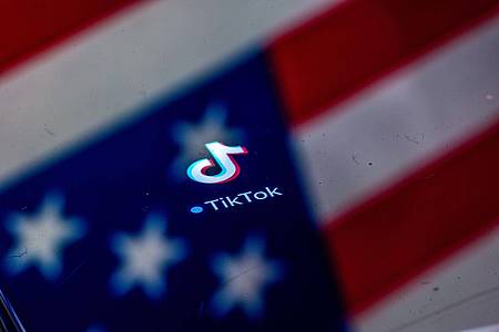 Jens Büttner/dpa | Nach dem US-Gesetz dürfte Tiktok eigentlich nicht mehr in den USA verfügbar sein. (Archivbild)