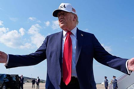 Alex Brandon/AP/dpa | US-Präsident Donald Trump will heute seine Unterschrift unter das große Steuer- und Ausgabengesetz setzen.