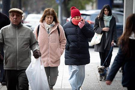---/XinHua/dpa | In Buenos Aires wurden die niedrigsten Temperaturen seit über 30 Jahren gemessen.