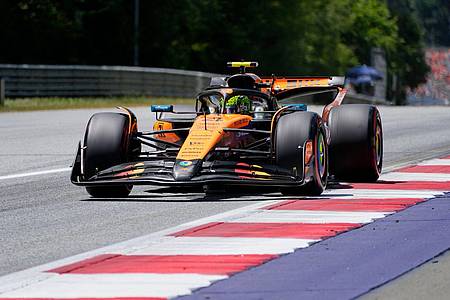Darko Bandic/AP/dpa | Der WM-Zweite Lando Norris startet in Spielberg von Platz eins.