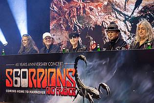 Moritz Frankenberg/dpa | 60 Jahre Scorpions: Zum Jubiläum gibt es nicht nur ein Konzert, sondern auch eigene Briefmarken. (Archivbild)