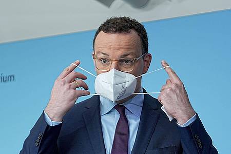 Michael Kappeler/dpa | Der frühere Gesundheitsminister Jens Spahn steht wegen Masken-Deals in der Corona-Pandemie in der Kritik. (Archivfoto)