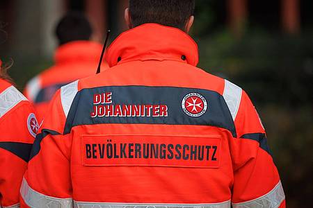 Friso Gentsch/dpa | Ehrenamtliche spielen bei allen Hilfsorganisationen eine tragende Rolle. (Archivfoto)