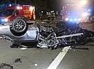 Der BMW wurde bei dem Unfall total zerstört.
Foto: Polizei Minden-Lübbecke