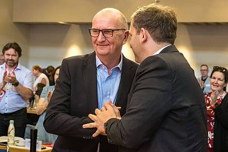 Frank Hammerschmidt/dpa | Brandenburgs Ministerpräsident Dietmar Woidke ist als SPD-Landeschef wiedergewählt.