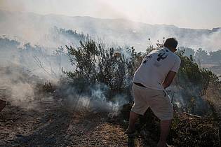 Murat Kocabas/SOPA Images via ZUMA Press Wire/dpa | Die Brandursache sei noch unklar. 
