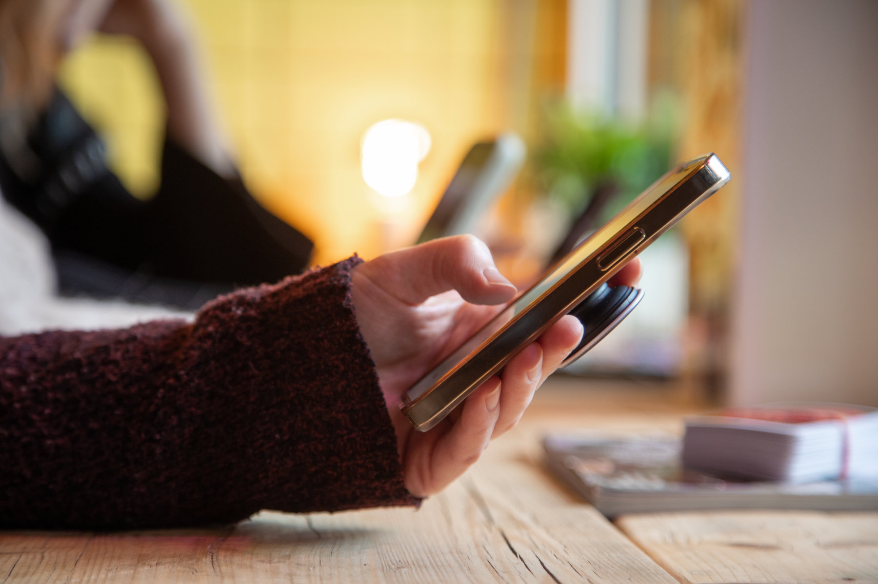 handynutzung-smartphone-online