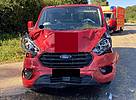 Der Ford wurde stark beschädigt. Foto: Polizei Minden-Lübbecke