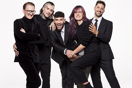 Die Fünf Make Over Artists im Gruppenportrait.