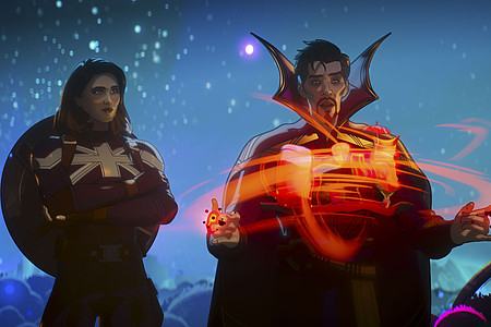Captain Carter und Doctor Strange im Weltall