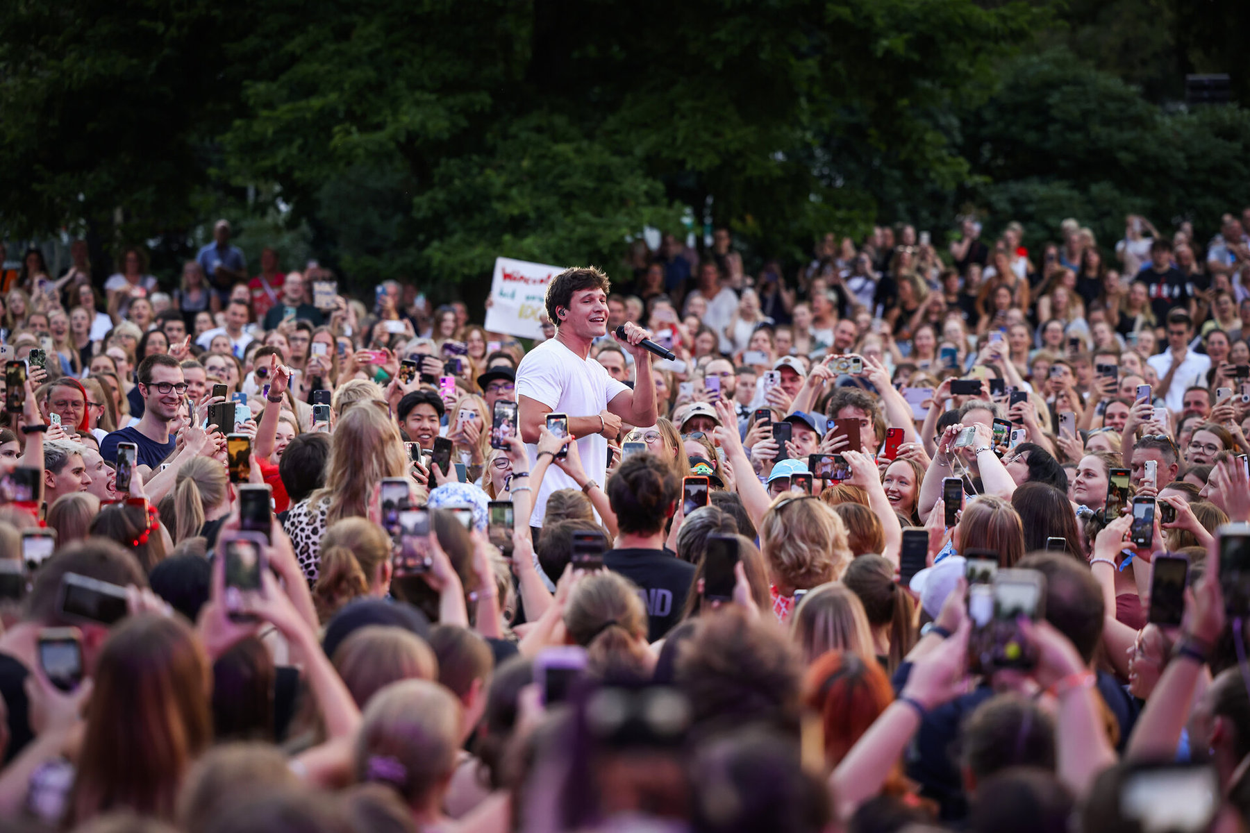 Wincent Weiss Konzert im Bürgerpark Bielefeld 2023